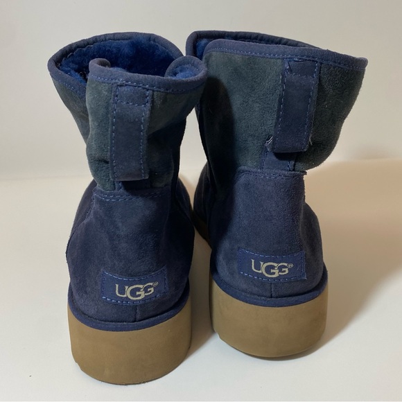 Ugg Women’s Kristen Suede Navy Boots Size 12 - Picture 6 of 10